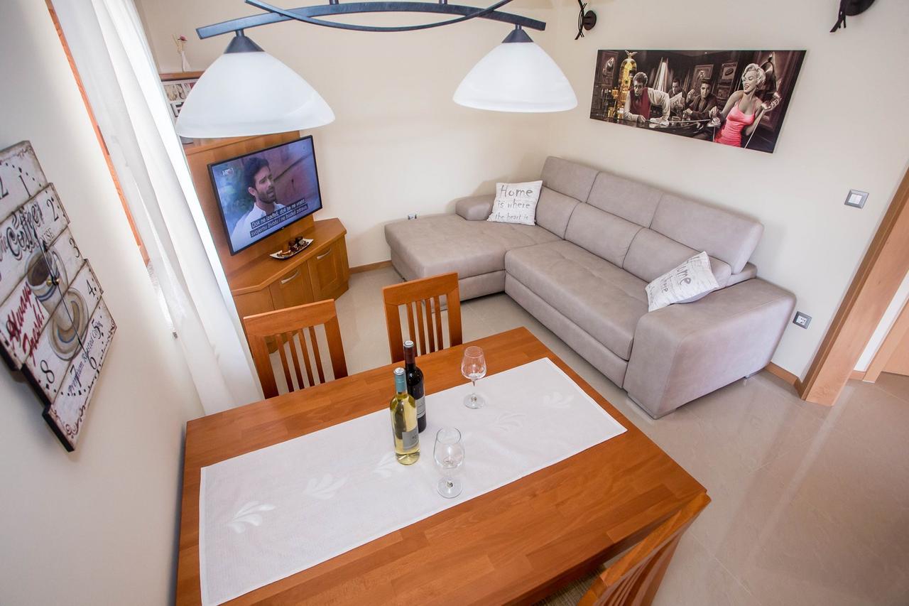 Apartment Stanko Vrvari Екстер'єр фото