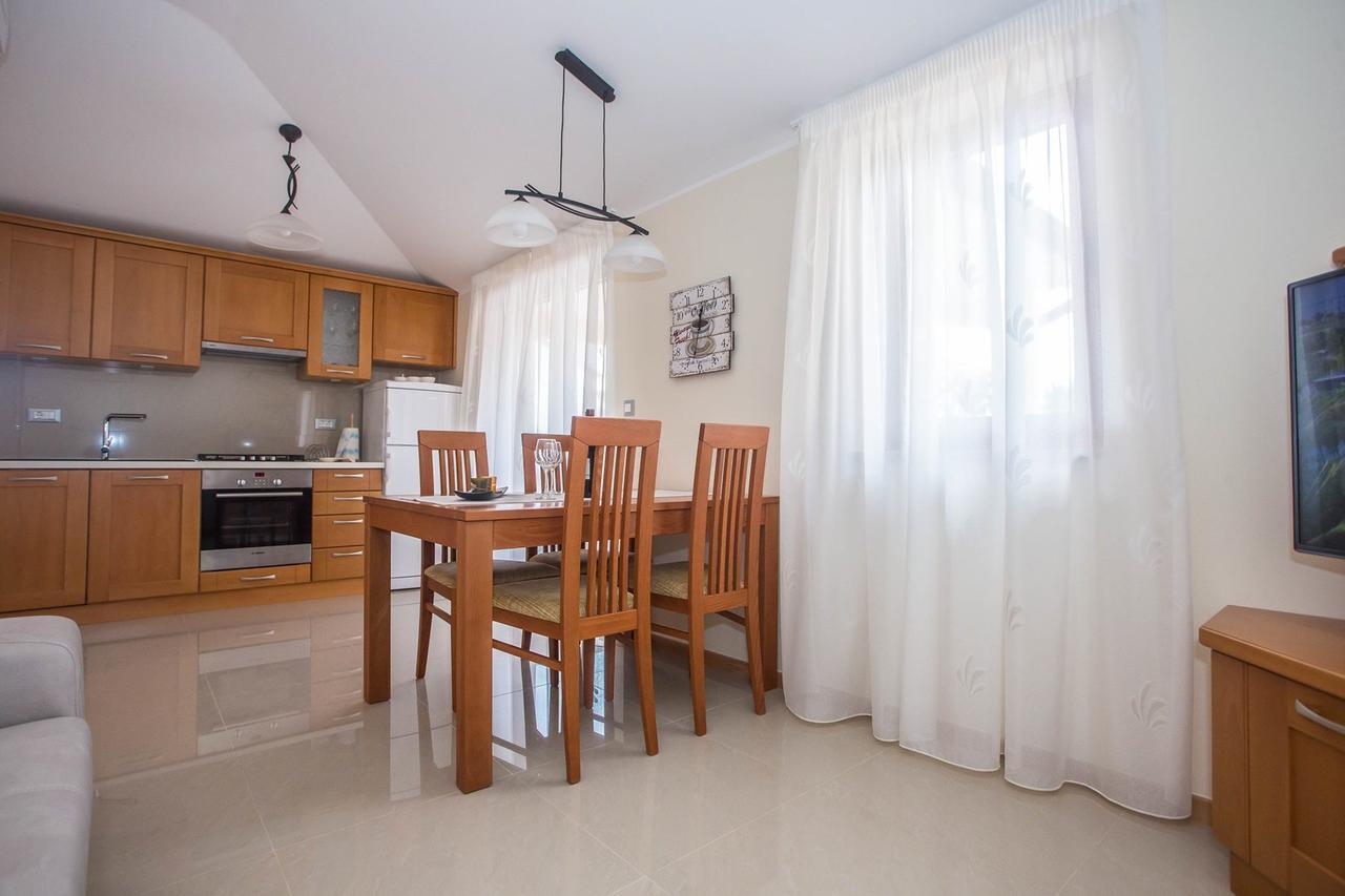 Apartment Stanko Vrvari Екстер'єр фото