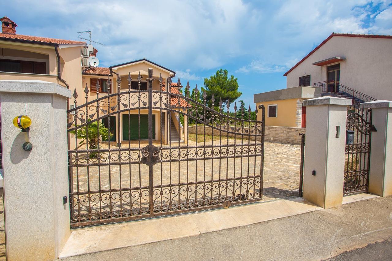 Apartment Stanko Vrvari Екстер'єр фото